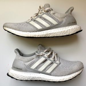 UB 1.0 OG pair. Super comfy and stylish kicks to have in ur shoe rotation